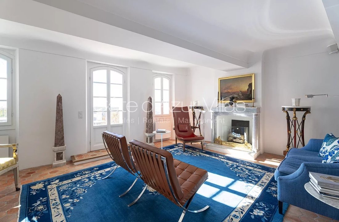 House in Châteauneuf-Grasse, Provence-Alpes-Côte d'Azur, France 4 - 17295241