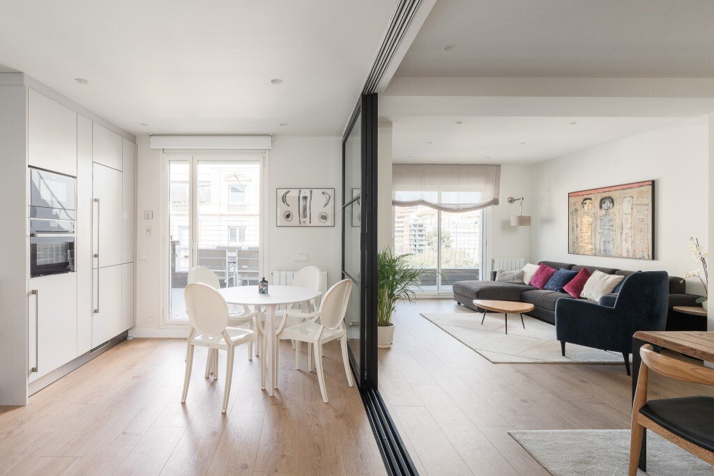 Apartment in Sarrià-Sant Gervasi, Barcelona, Spain 2 - 17295980