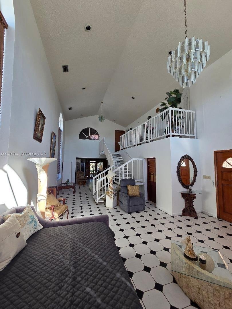 House in Hialeah, Florida, United States 3 - 17296289
