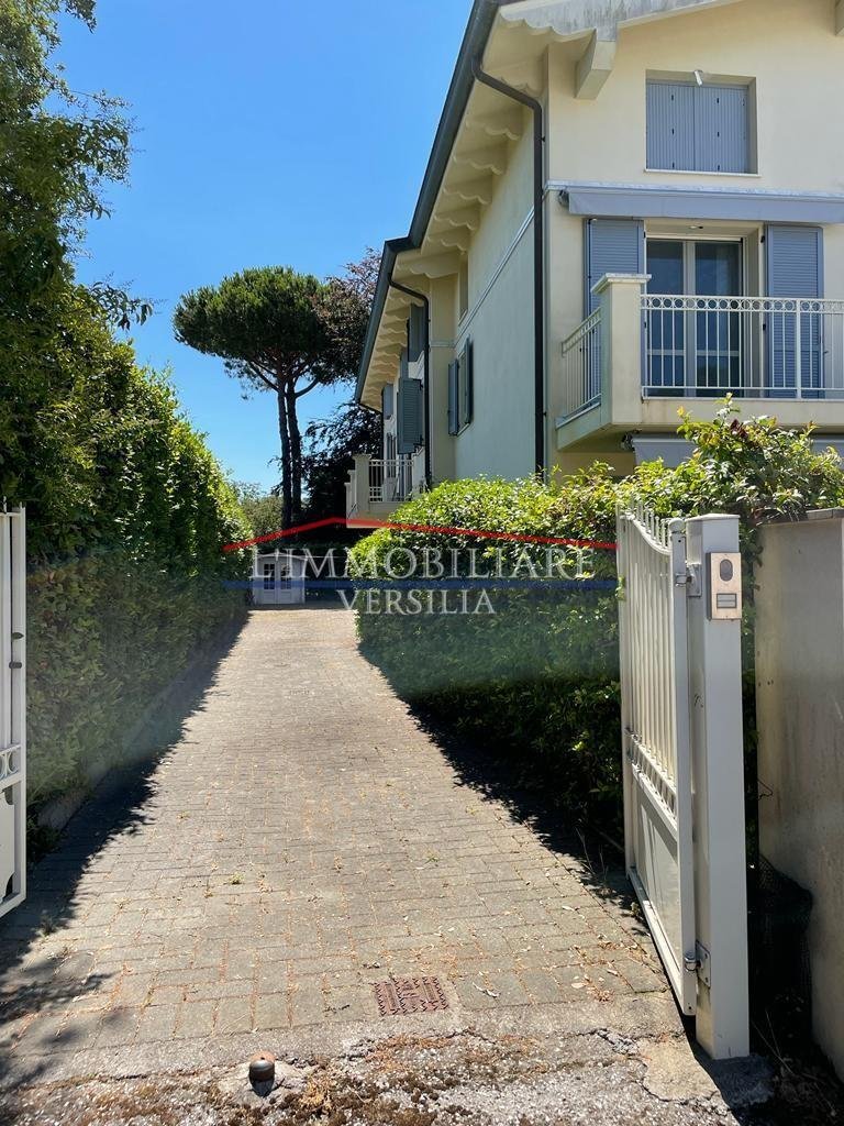 Country House in Cinquale, Montignoso, Tuscany 3 - 17294647