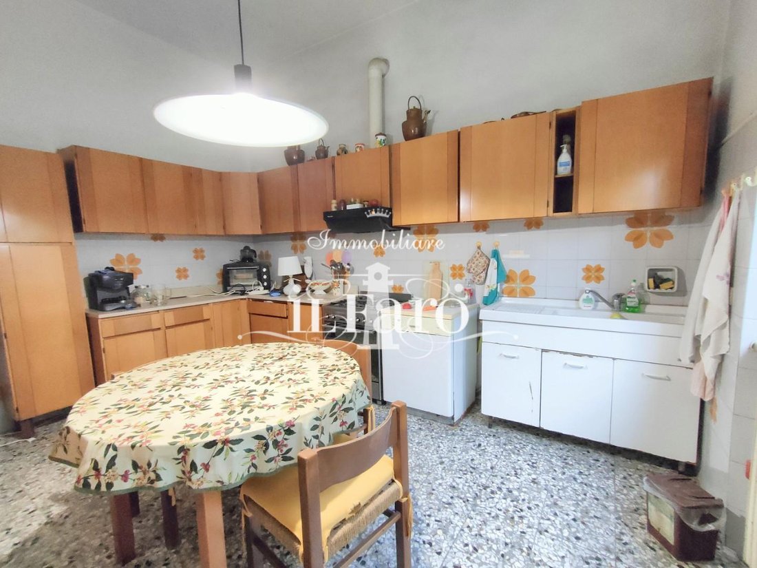 House in Ghezzano-Colignola Mezzana-Campo, Cascina, Tuscany 5 - 17294820