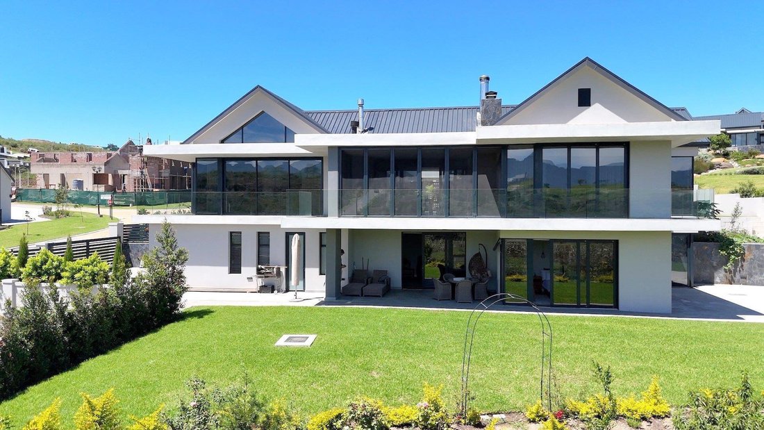 House in Kingswood Golf Estate, Western Cape, South Africa 2 - 17255698