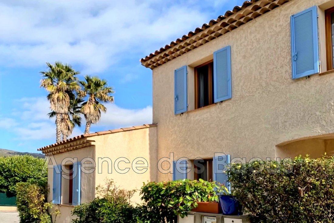 Villa in Tourrettes-sur-Loup, Provence-Alpes-Côte d'Azur, France 1 - 17227108