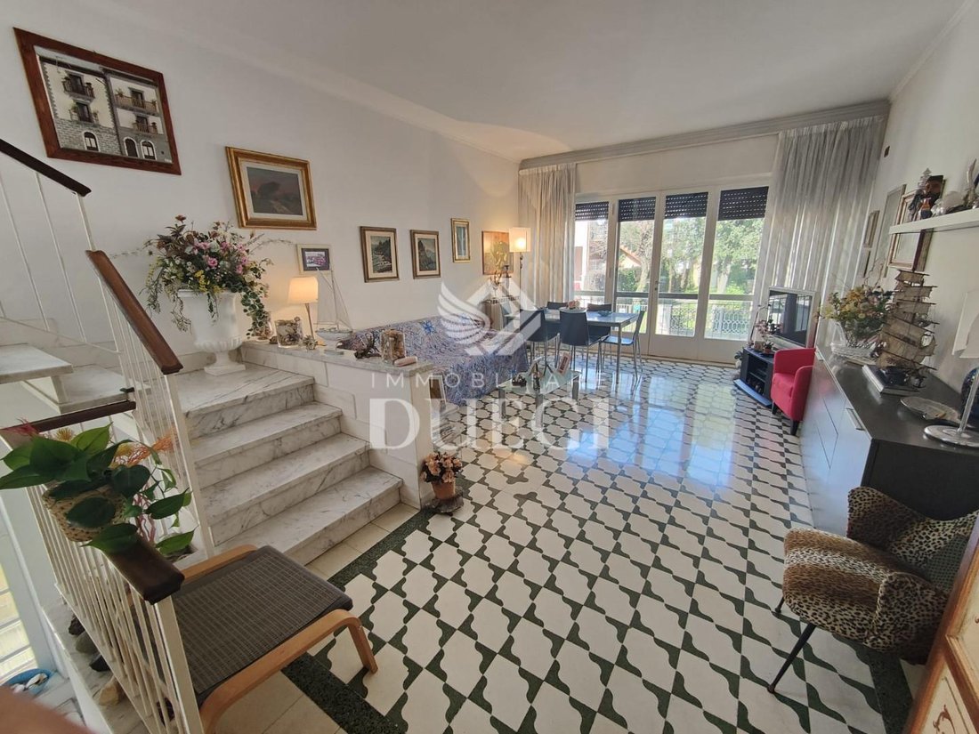 Townhouse in Marco Polo - Don Bosco, Viareggio, Tuscany 1 - 17294252