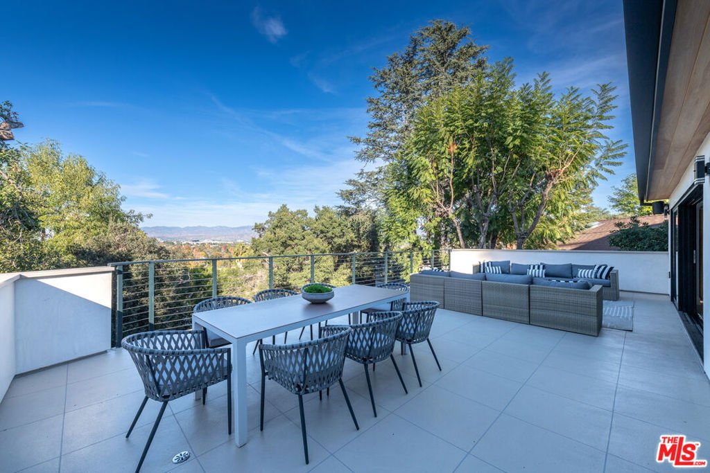 House in Los Angeles, California, United States 4 - 17297377