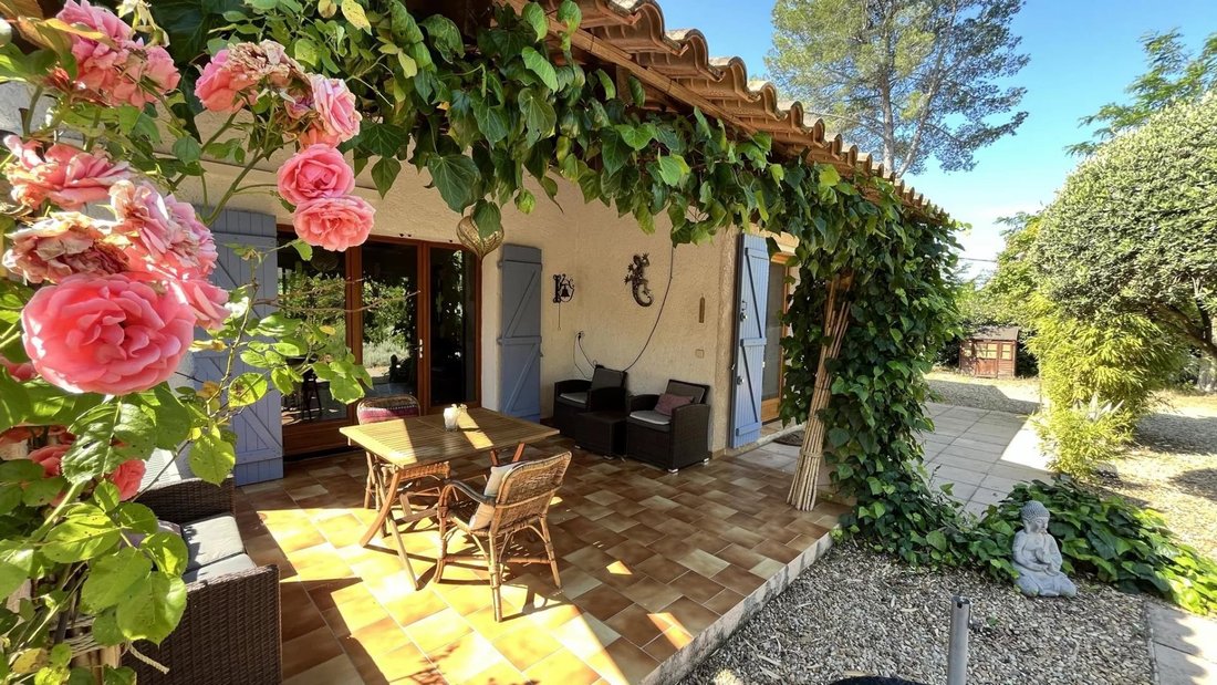 Villa in Saint-Antonin-du-Var, Provence-Alpes-Côte d'Azur, France 5 - 17296283