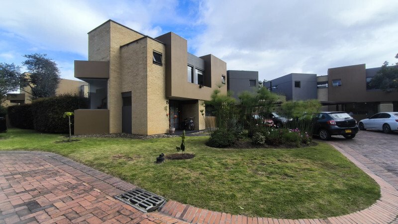 House in Bogota, Bogotá, Colombia 3 - 17293761
