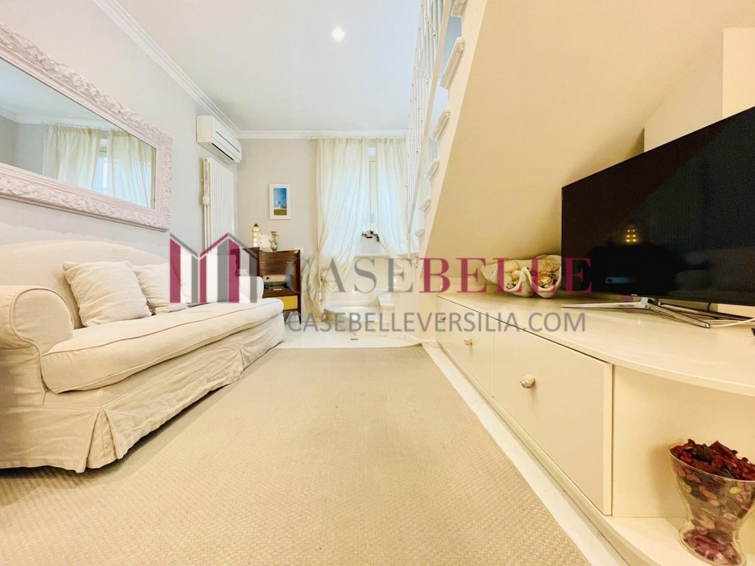 Villa in Center, Forte dei Marmi, Tuscany 4 - 12569600