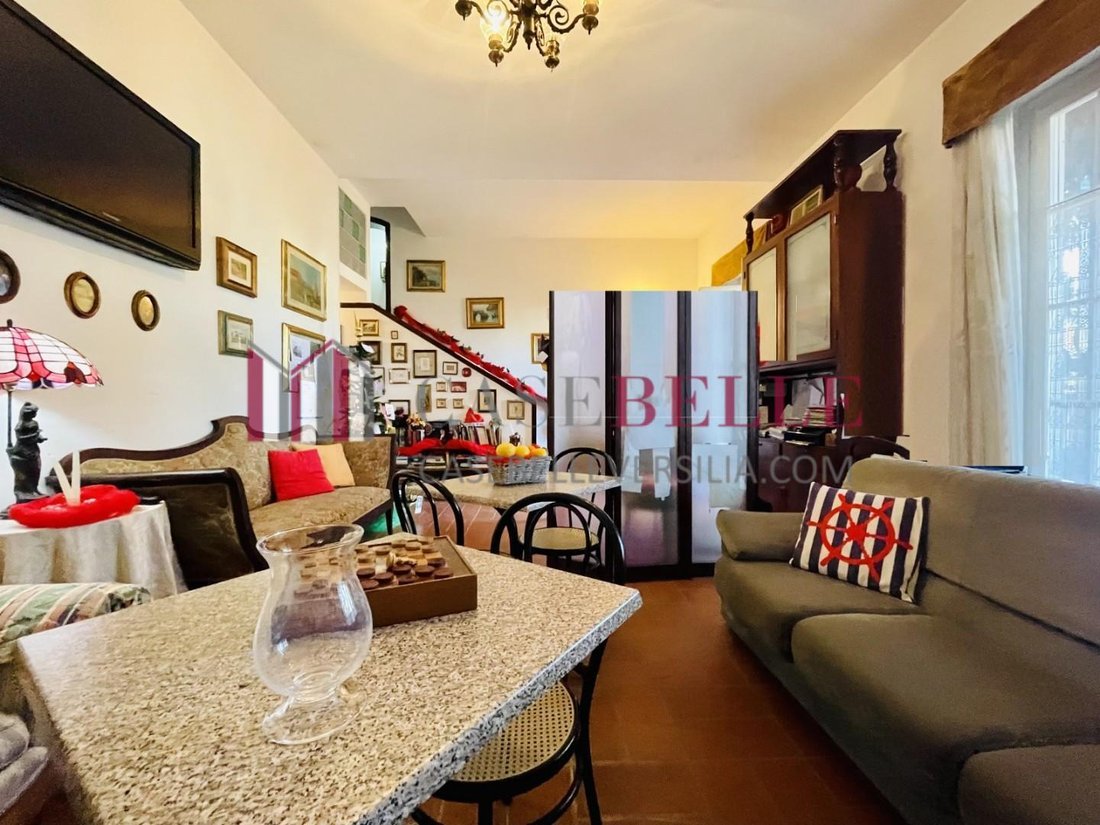 Villa in Viareggio, Tuscany, Italy 5 - 12569582