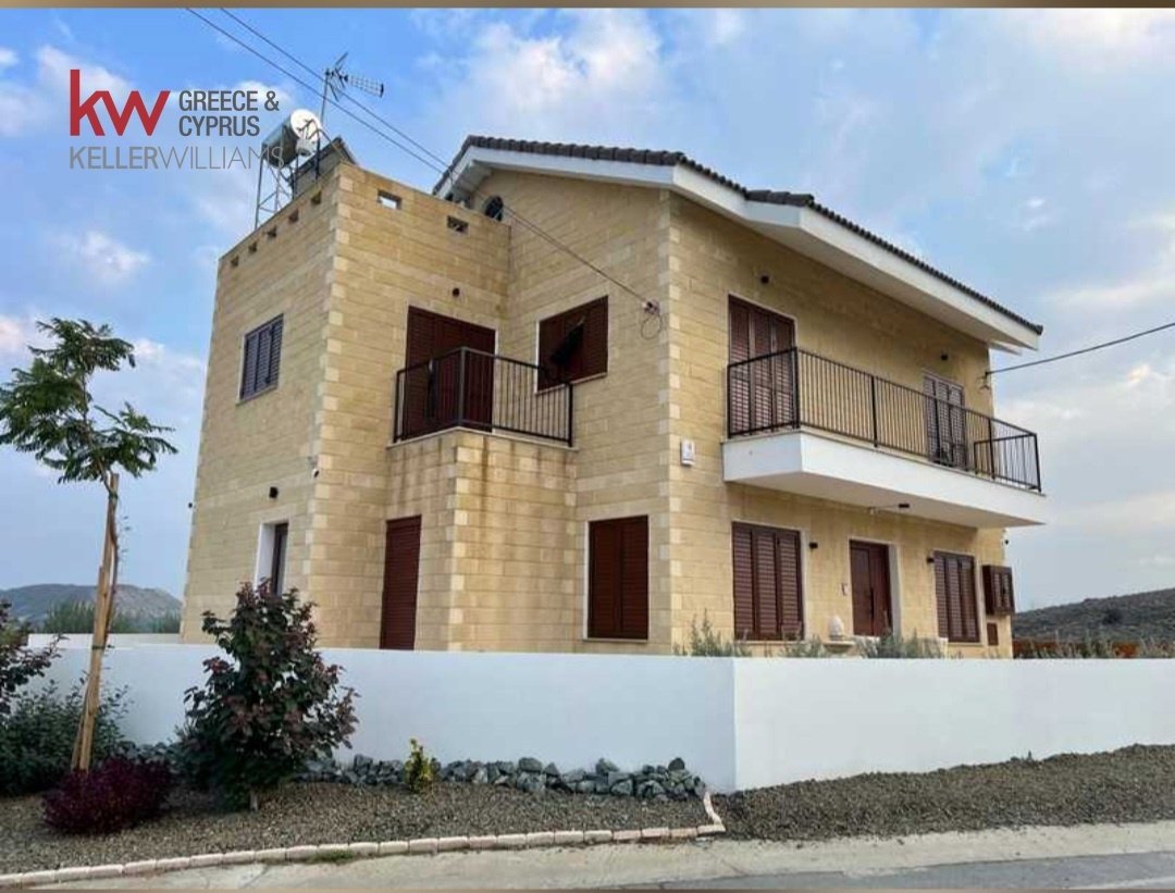 Villa in Marki, Nicosia, Cyprus 1 - 17293607