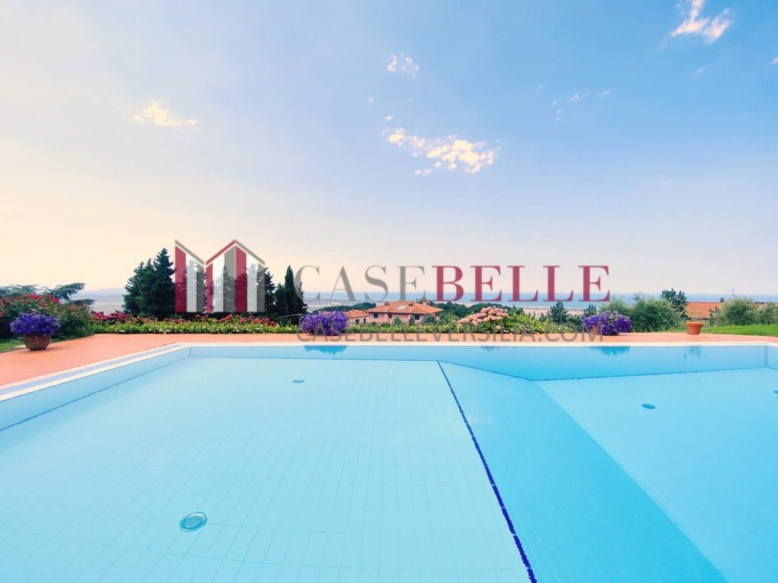 Villa in Massarosa, Tuscany, Italy 1 - 12569629