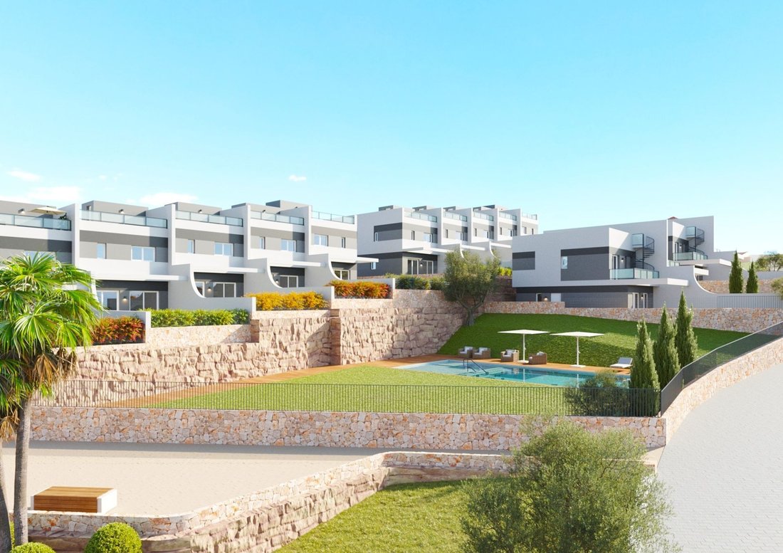 Chalet in Finestrat, Valencian Community, Spain 1 - 17296384
