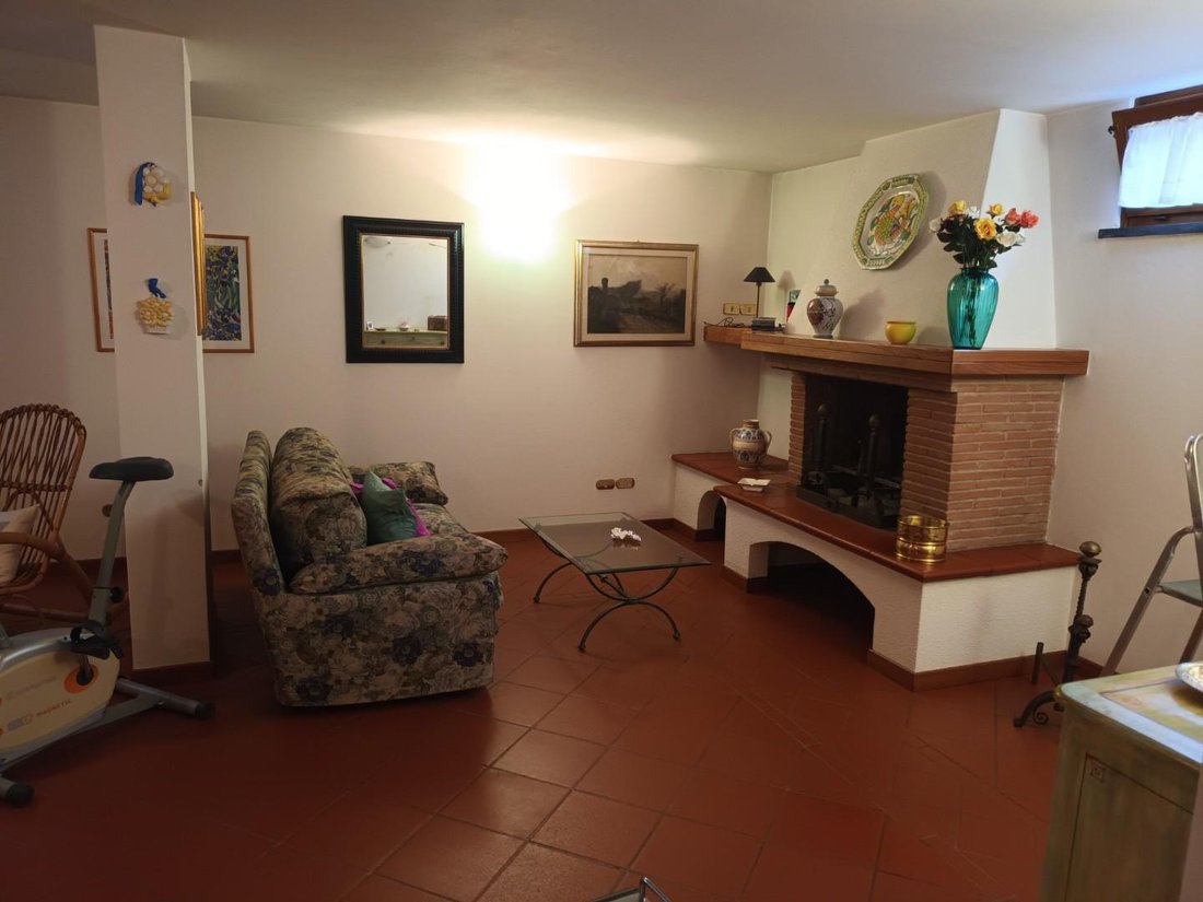 Country House in Camaiore, Tuscany, Italy 5 - 17294968