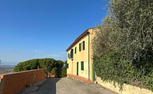 Villa in Cigoli, San Miniato, Tuscany, Italy 1