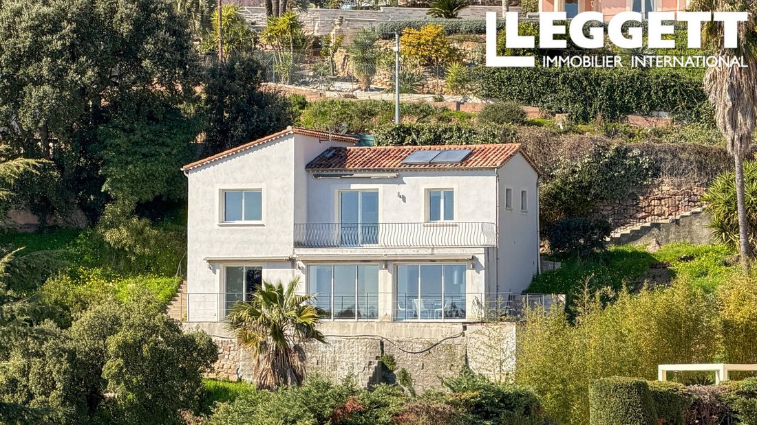 Villa in Le Cottage, Mandelieu-la-Napoule, France 2 - 17298142