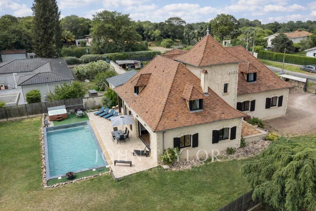 House in Nord, Carbon-Blanc, France 2 - 15887304