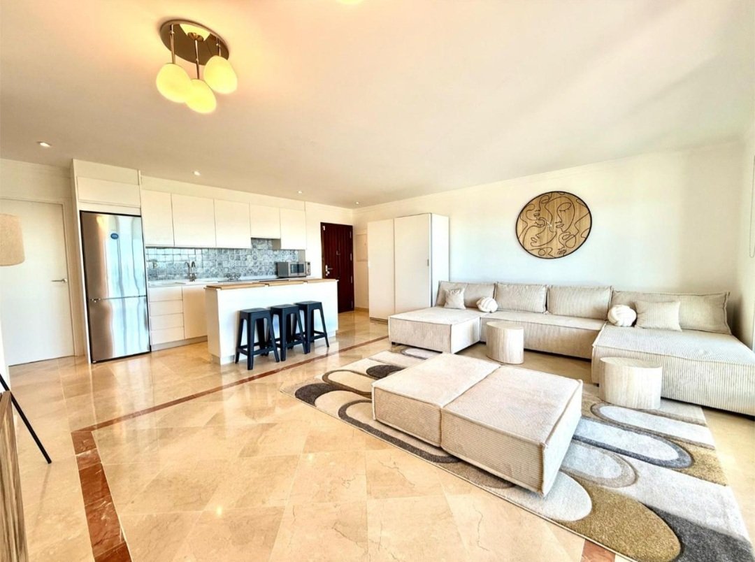 Apartment in Benahavis, Andalusia, Spain 5 - 17299980