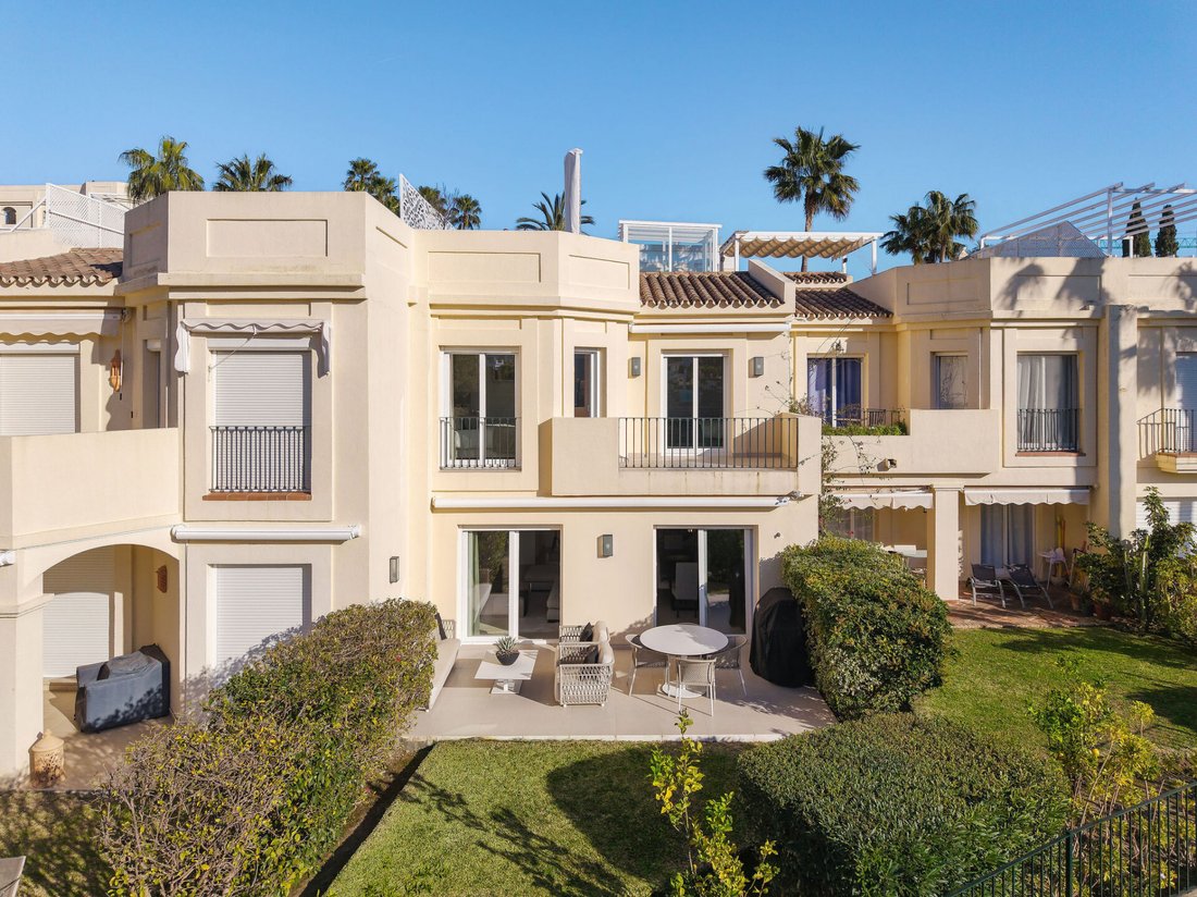 Maison de ville à La Quinta, Benahavís, Andalousie 1 - 17299953