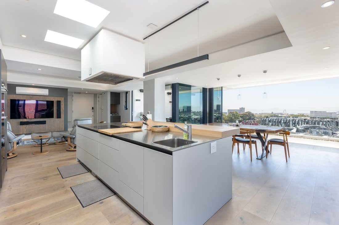 Apartment in Cape Town, Western Cape, South Africa 4 - 17295568