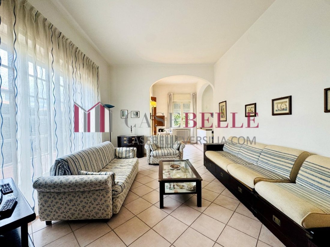 House in Lido di Camaiore, Camaiore, Tuscany 1 - 17295029