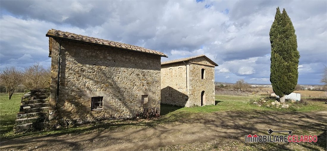Farm Ranch in Casole d'Elsa, Tuscany, Italy 4 - 17296057