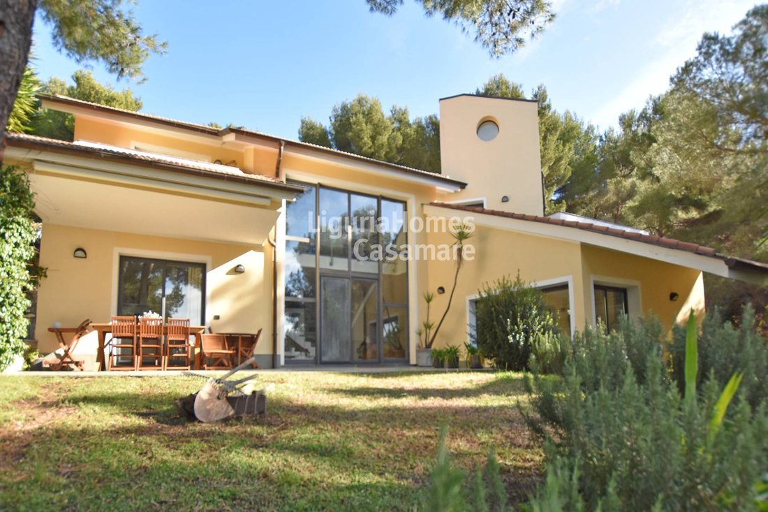 Villa en Pinamare, Andora, Liguria 1 - 17283472