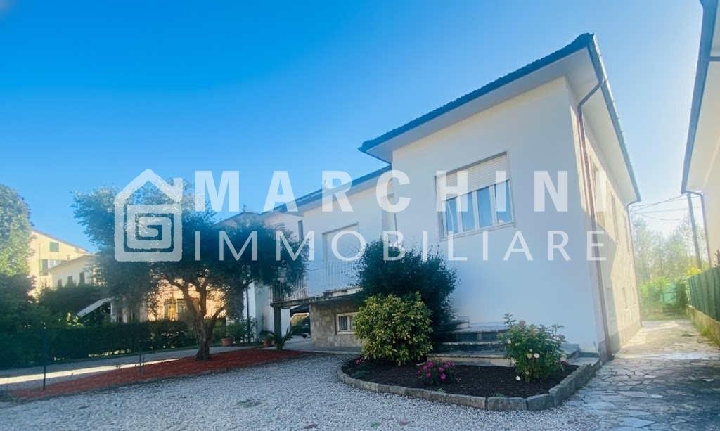 Villa in Area Monte San Quirico - Sant'Alessio, Lucca, Tuscany 1 - 17293836