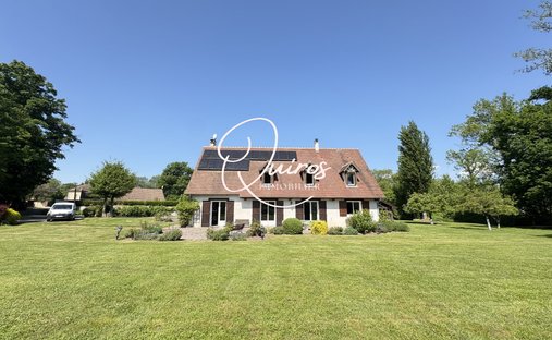 House in Villemer, Ile-de-France, France 1