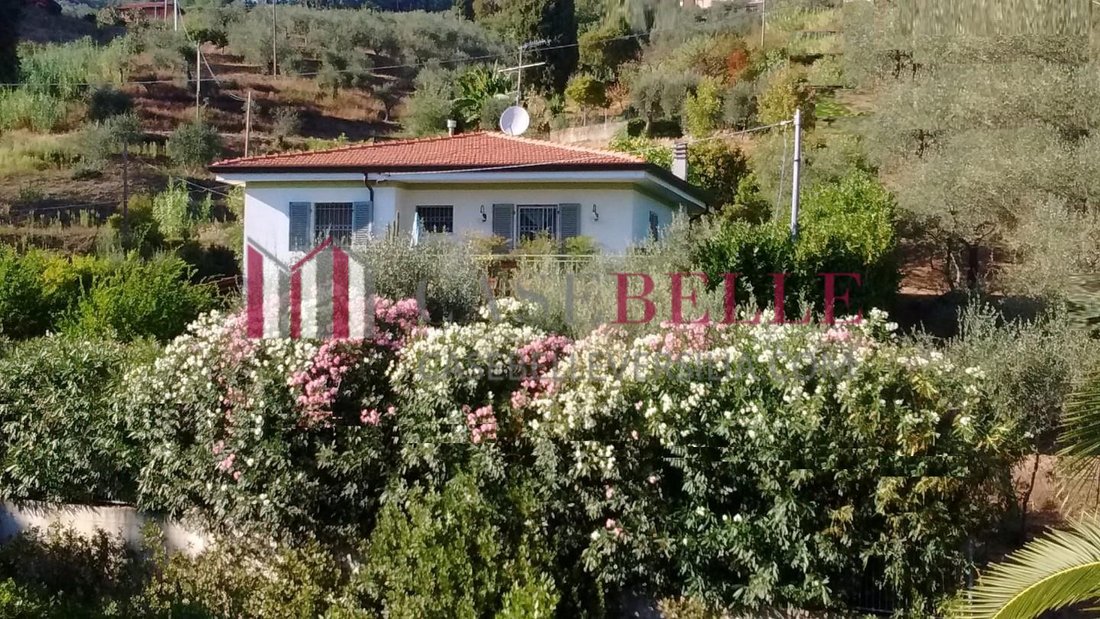 Villa in Bargecchia, Tuscany, Italy 2 - 12569562