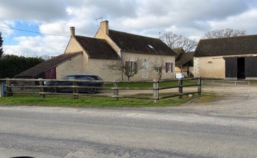 Villa en Monhoudou, Países del Loira, Francia 1