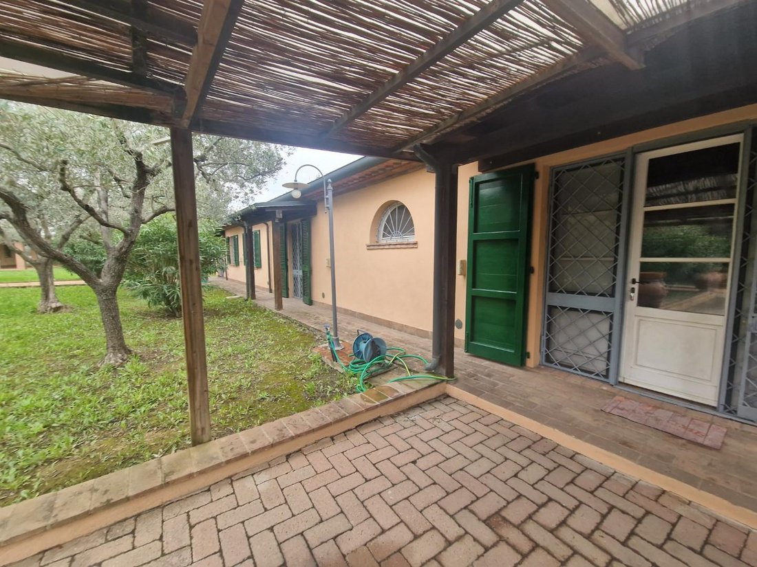 Villa in Cecina Centro, Cecina, Tuscany 5 - 17294167