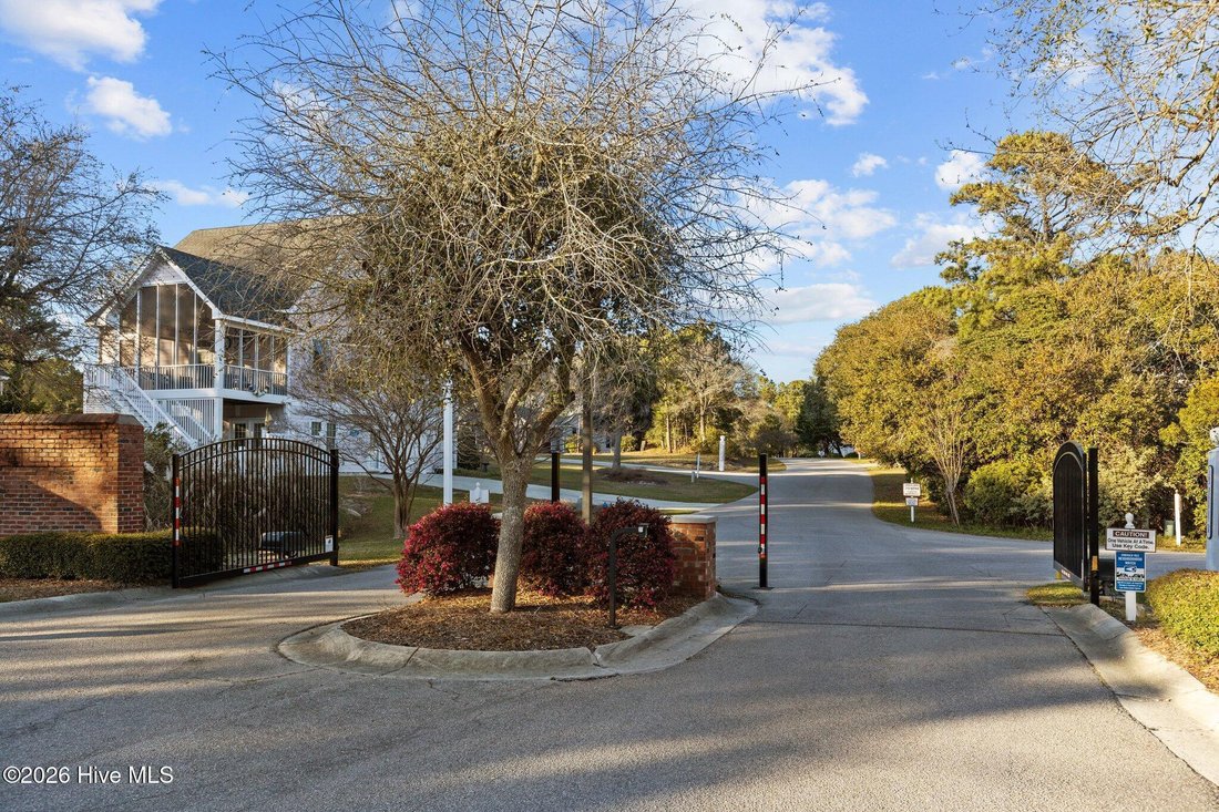 House in Emerald Isle, North Carolina, United States 4 - 17296653