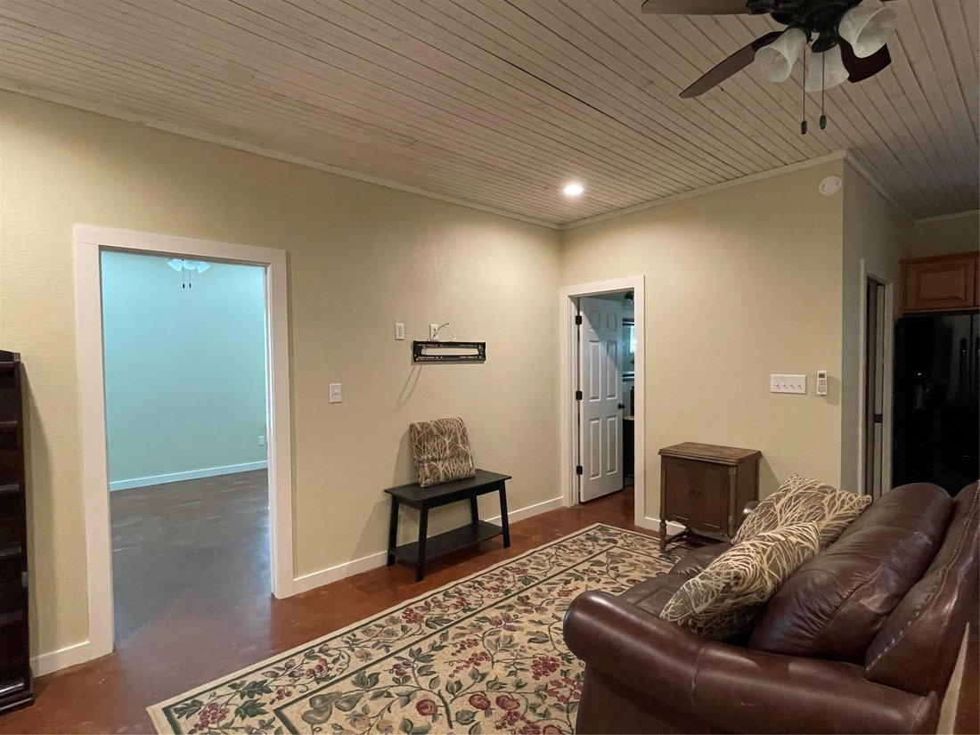 House in Bastrop, Texas, United States 5 - 17298666