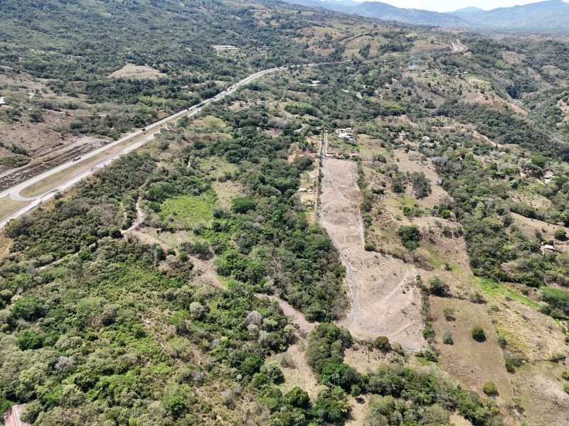 Land in Guaduas, Cundinamarca, Colombia 1 - 17293983