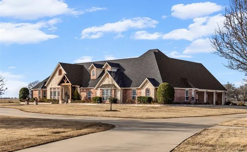 House in Sulphur Springs, Texas, United States 1