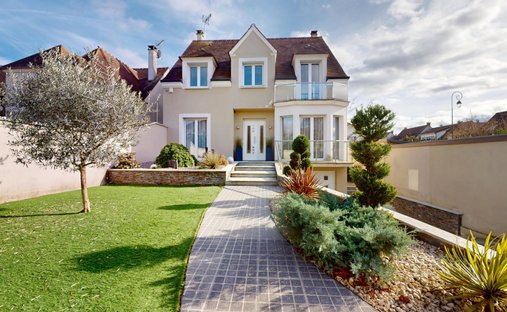 House in Le Plessis-Trévise, Ile-de-France, France 1