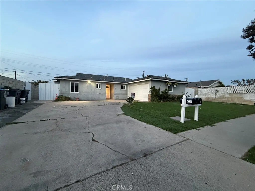 Condo in Santa Ana, California, United States 1 - 17293571