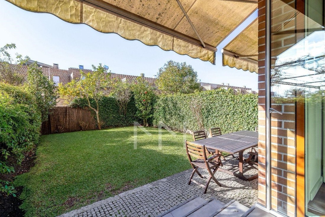 Apartment in Matosinhos e Leca da Palmeira, Porto District, Portugal 1 - 17295450