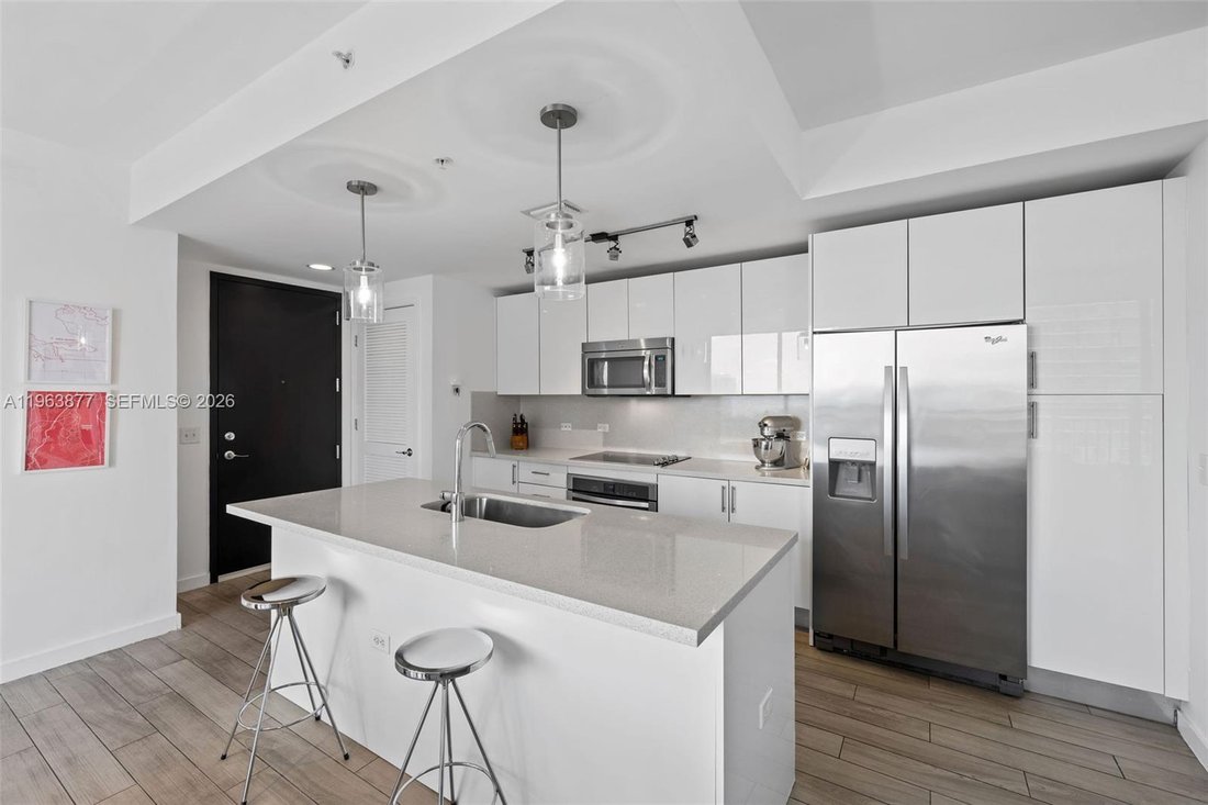 Condo in Miami, Florida, United States 2 - 17297213