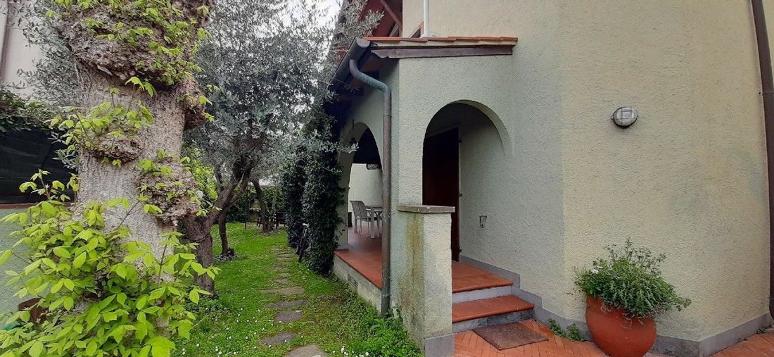 Villa in Center, Forte dei Marmi, Tuscany 3 - 17294881
