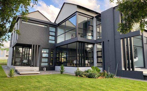 House in Rustenburg, North West, South Africa 1