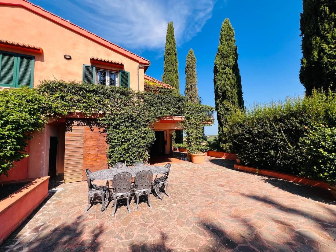 Villa in Castagneto Carducci, Tuscany, Italy 4 - 17294268