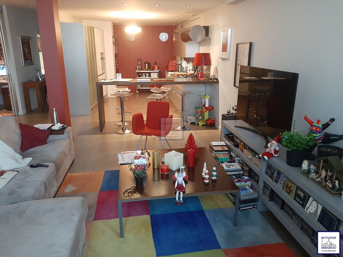 Apartment in Granettes-Jauberte-Sainte Anne, Aix-en-Provence, France 2 - 17296838