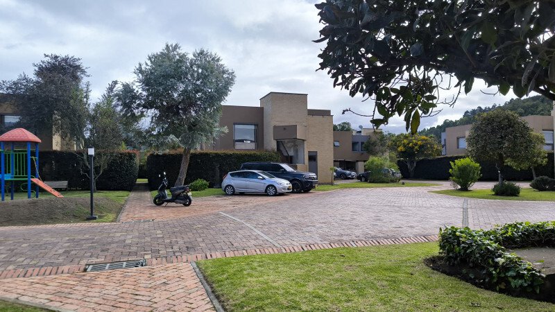 House in Bogota, Bogotá, Colombia 2 - 17293761