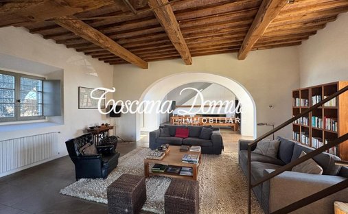 Farm Ranch in Asciano, Tuscany, Italy 1