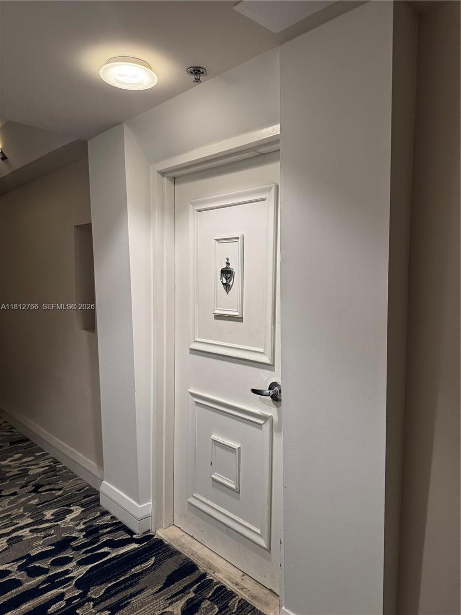Condo in Miami Beach, Florida, United States 2 - 17202392