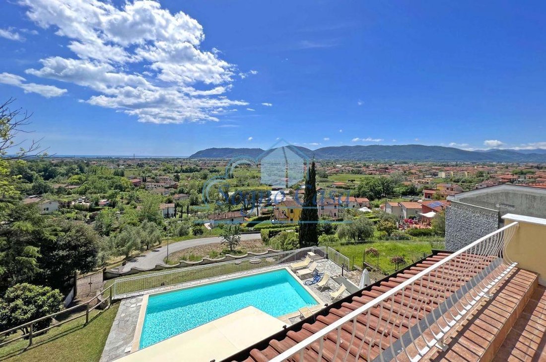 Villa in Historic Center, Castelnuovo Magra, Liguria 2 - 17294436