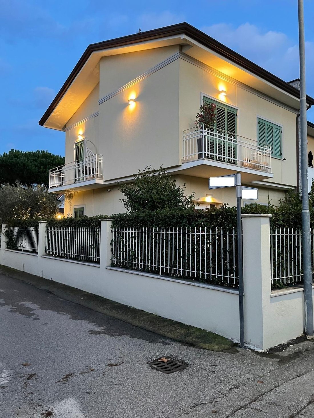 Country House in Lido di Camaiore, Camaiore, Tuscany 1 - 17294280