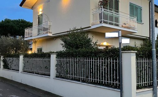 Country House in Lido di Camaiore, Camaiore, Tuscany 1