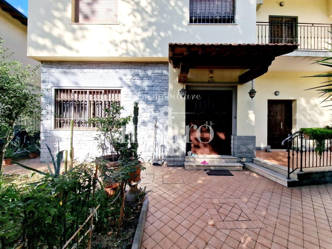 House in Brozzi - Quaracchi, Florence, Italy 1 - 17295041